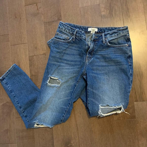Forever 21 ripped jeans